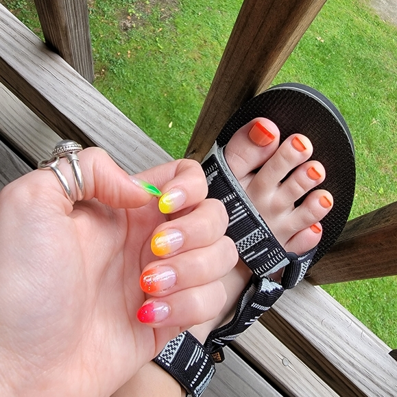 Meet your Posher, Luna - Picture 9 of 10